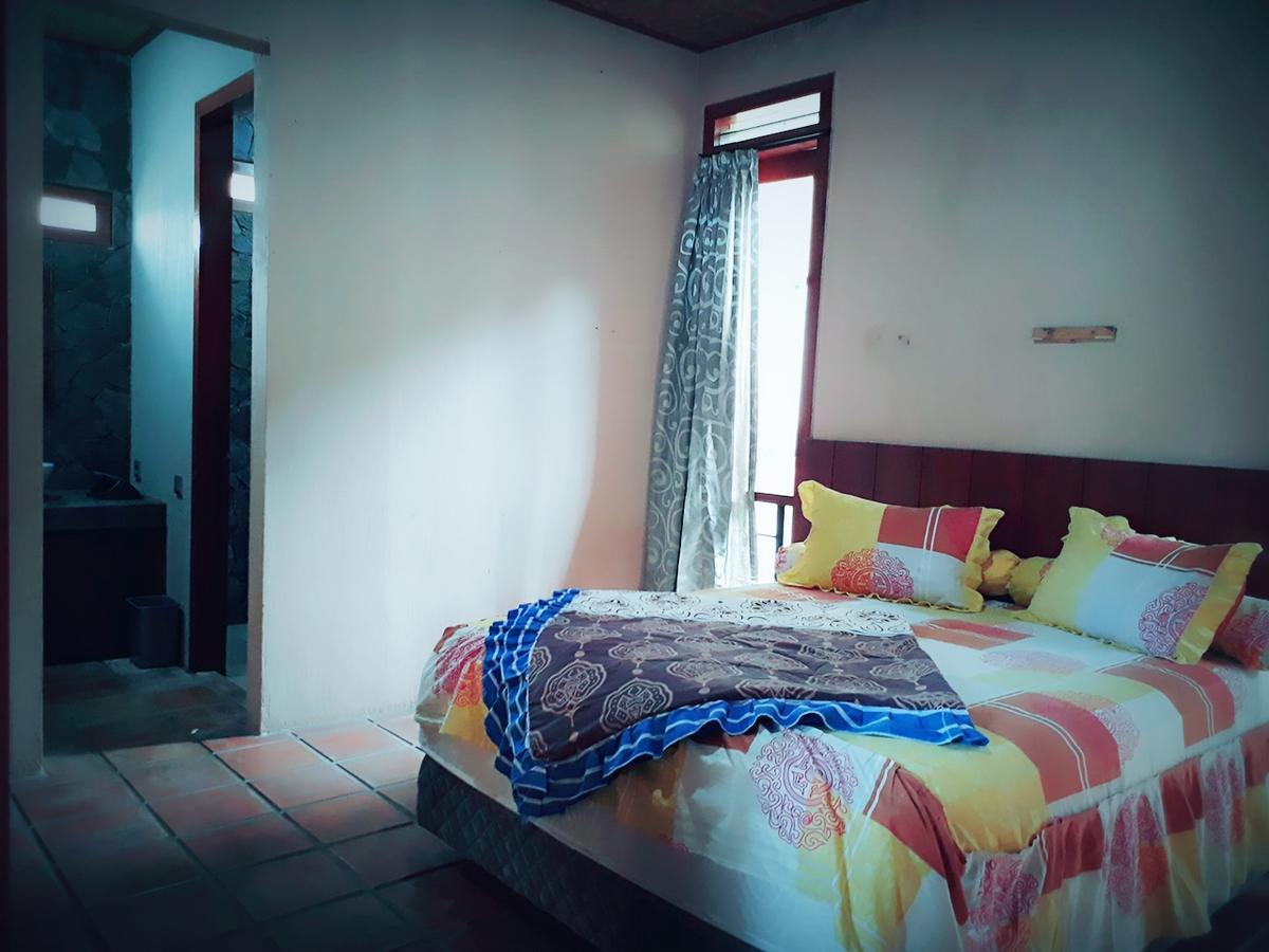 Villa Bukit Danau Cipanas  Exterior foto