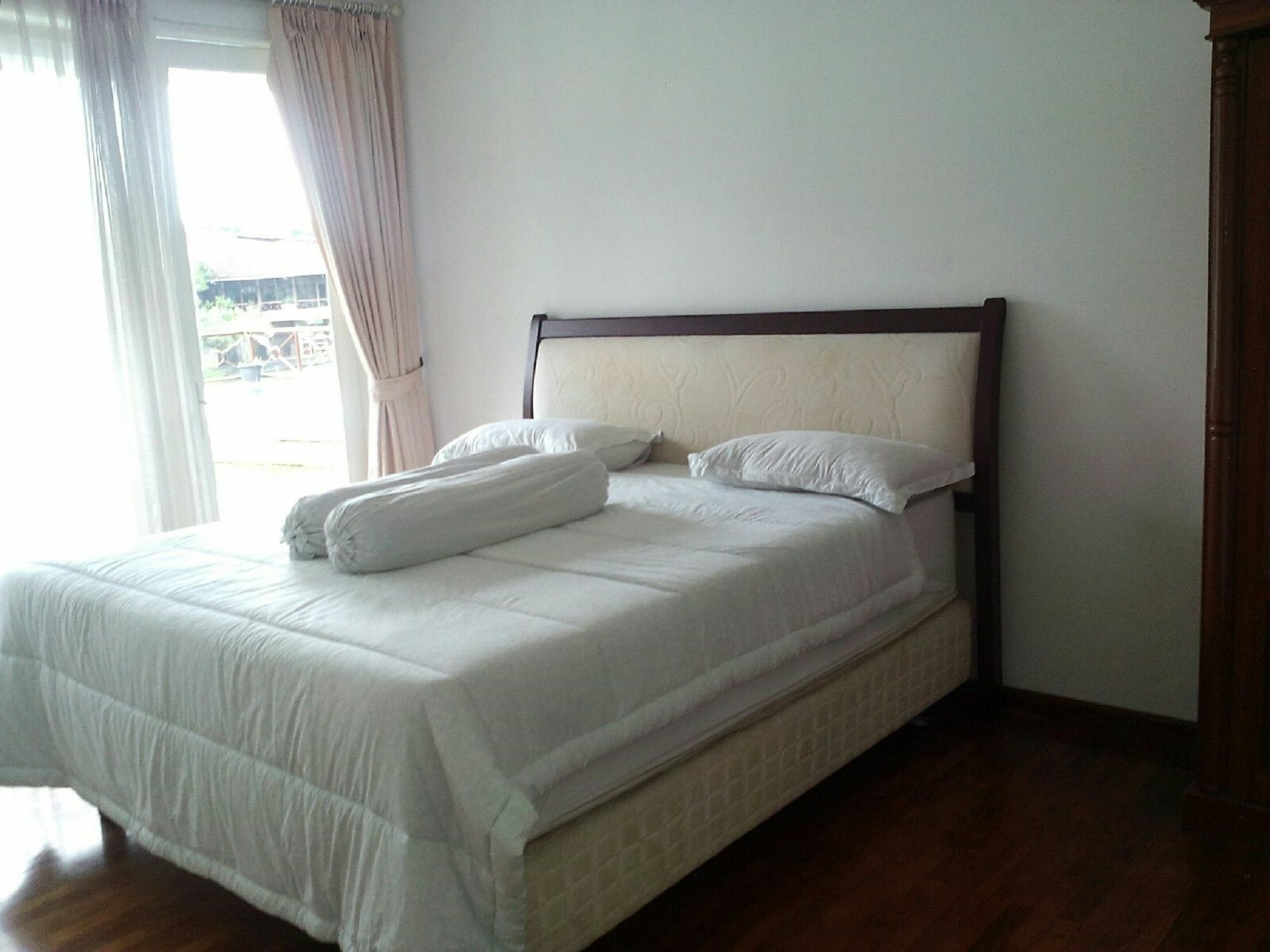 Villa Bukit Danau Cipanas  Exterior foto